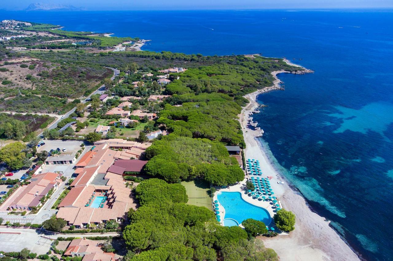 Club Hotel Marina Seada Beach Budoni Esterno foto